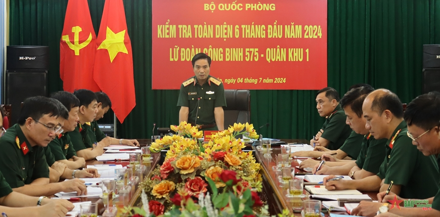 Bộ Quốc phòng kiểm tra toàn diện Lữ đoàn Công binh 575